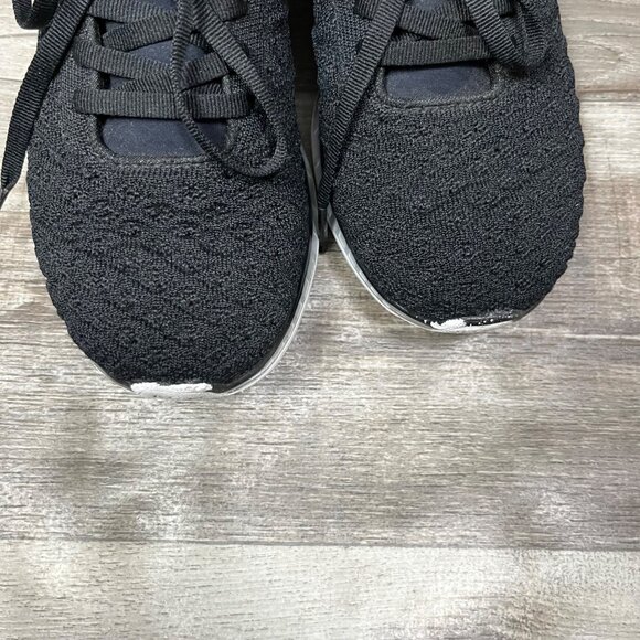 APL Athletic Techloom Phantom W Lace Up Runnings Shoes B/W Women’s Size 5.5 - Picture 8 of 12
